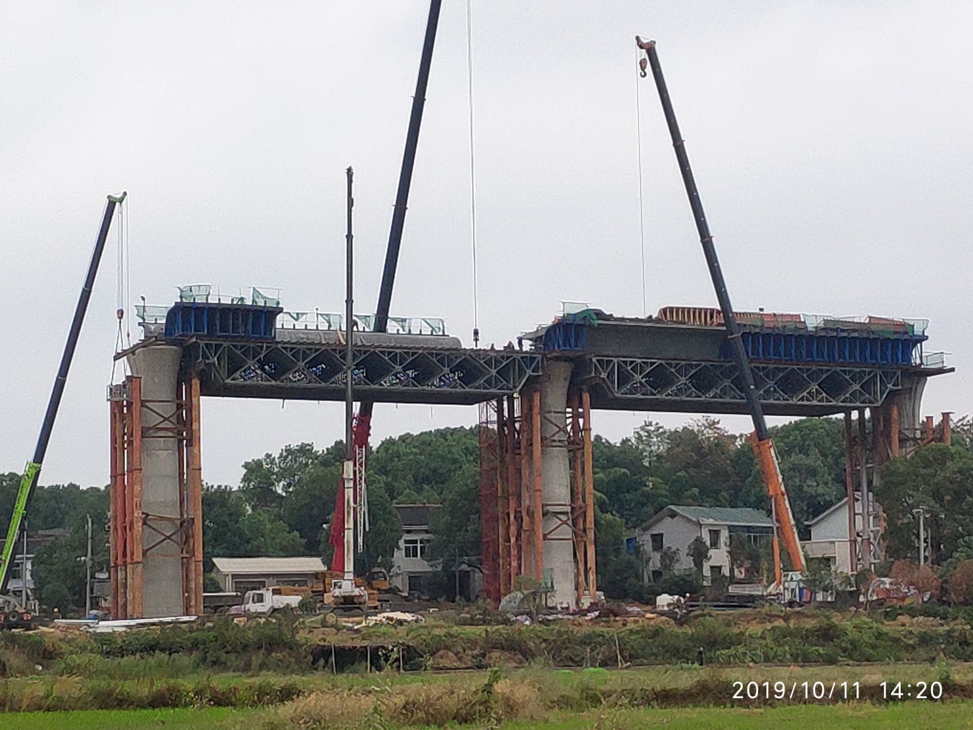 中铁建大桥局长石联络线现场照片